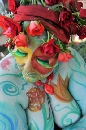 Weibsbilder by Claudia Häußer