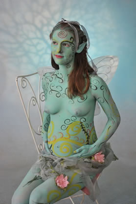 Weibsbilder by Claudia Häußer