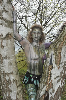 Weibsbilder by Claudia Häußer