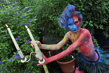 Weibsbilder by Claudia Häußer