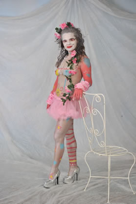 Weibsbilder by Claudia Häußer